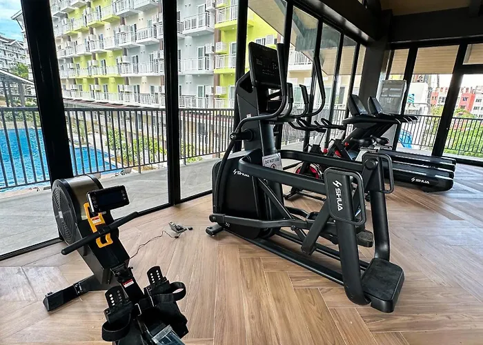 Quiet 5 Mins From Airport With Fast Wifi, Netflix, Gym, Pool Lapu-Lapu City