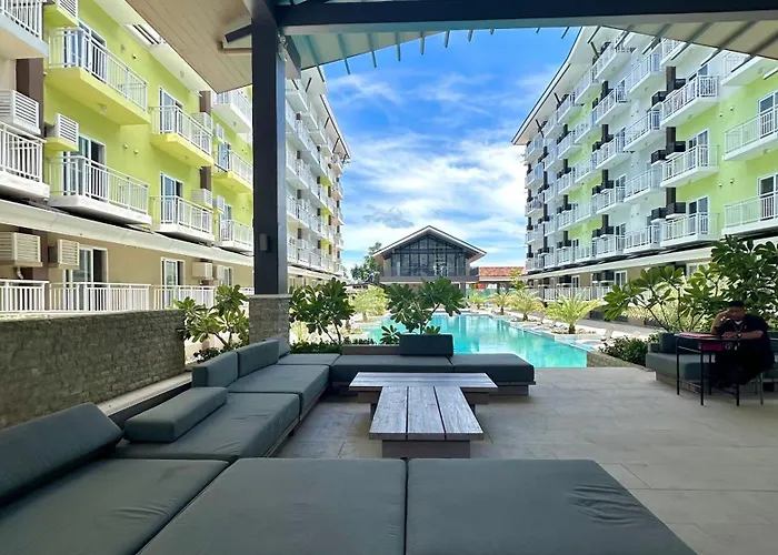 Apartment Quiet 5 Mins From Airport With Fast Wifi, Netflix, Gym, Pool
