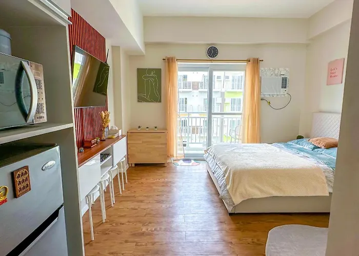 Quiet 5 Mins From Airport With Fast Wifi, Netflix, Gym, Pool